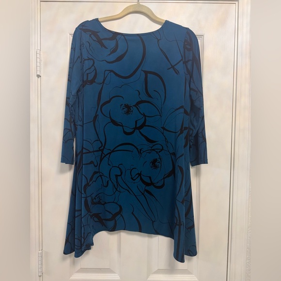 Blue Alfani Floral Print Women’s Tunic “Swing” Top - Picture 2 of 4